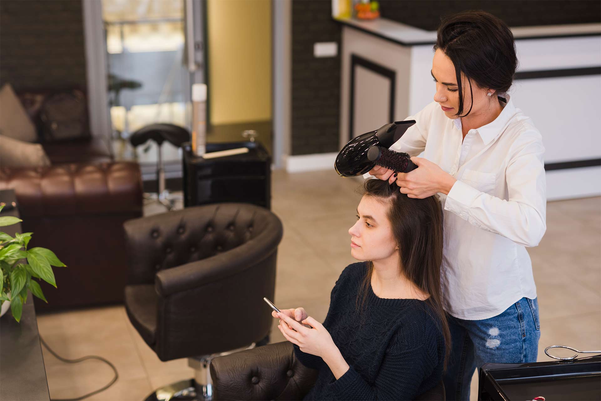 girl-getting-hair-done-web